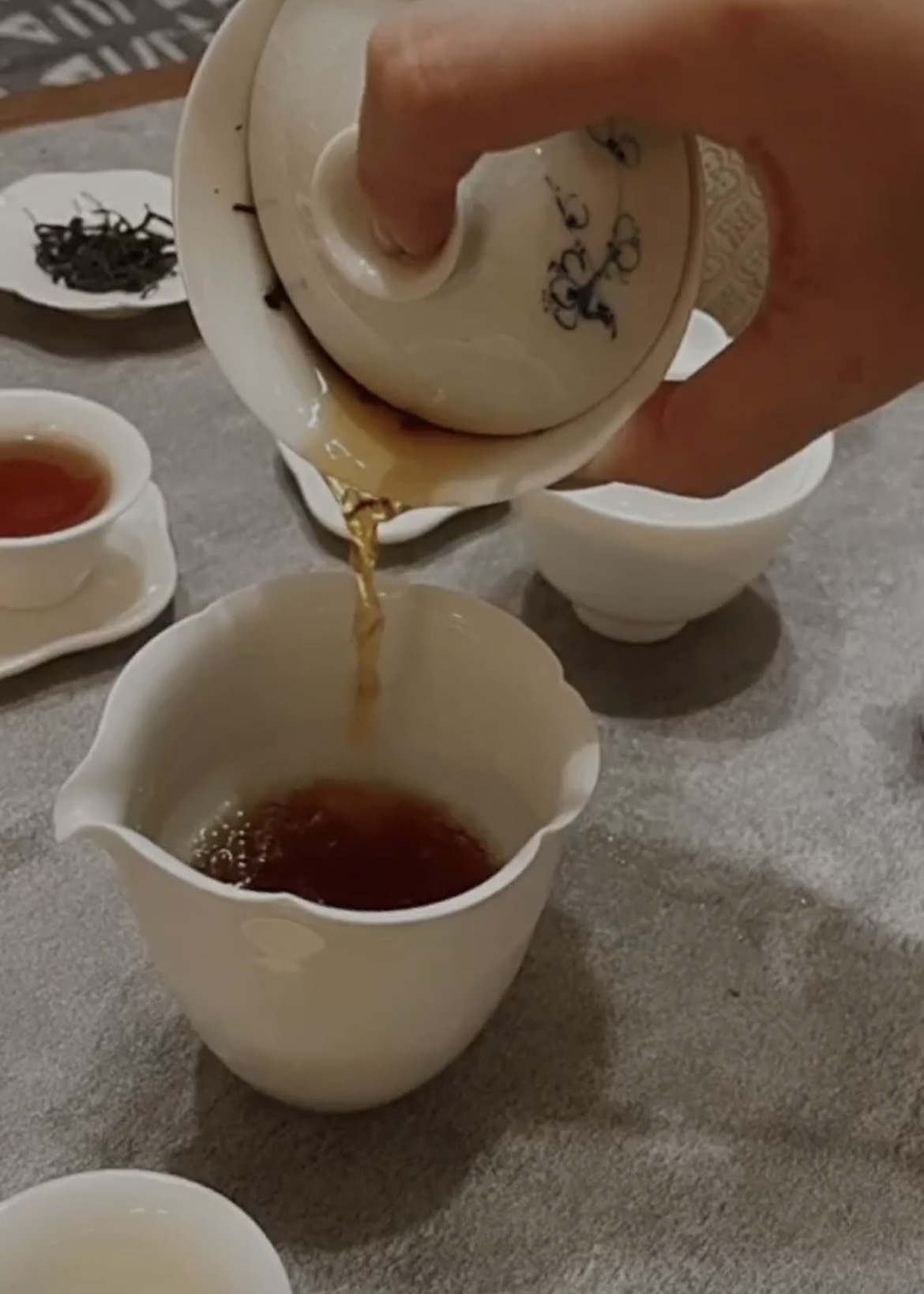 A quiet tea ritual shared at the table